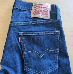 Levis 514 Jeans Mens 31x30 Blue Denim Classic Straight Leg Stretch Dark Wash